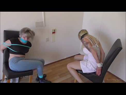 ❤️ Verslaaf / vasgebind en gesnoer / meisie in nood ❌ Fok video op af.makesexnotwar.ru ️❤